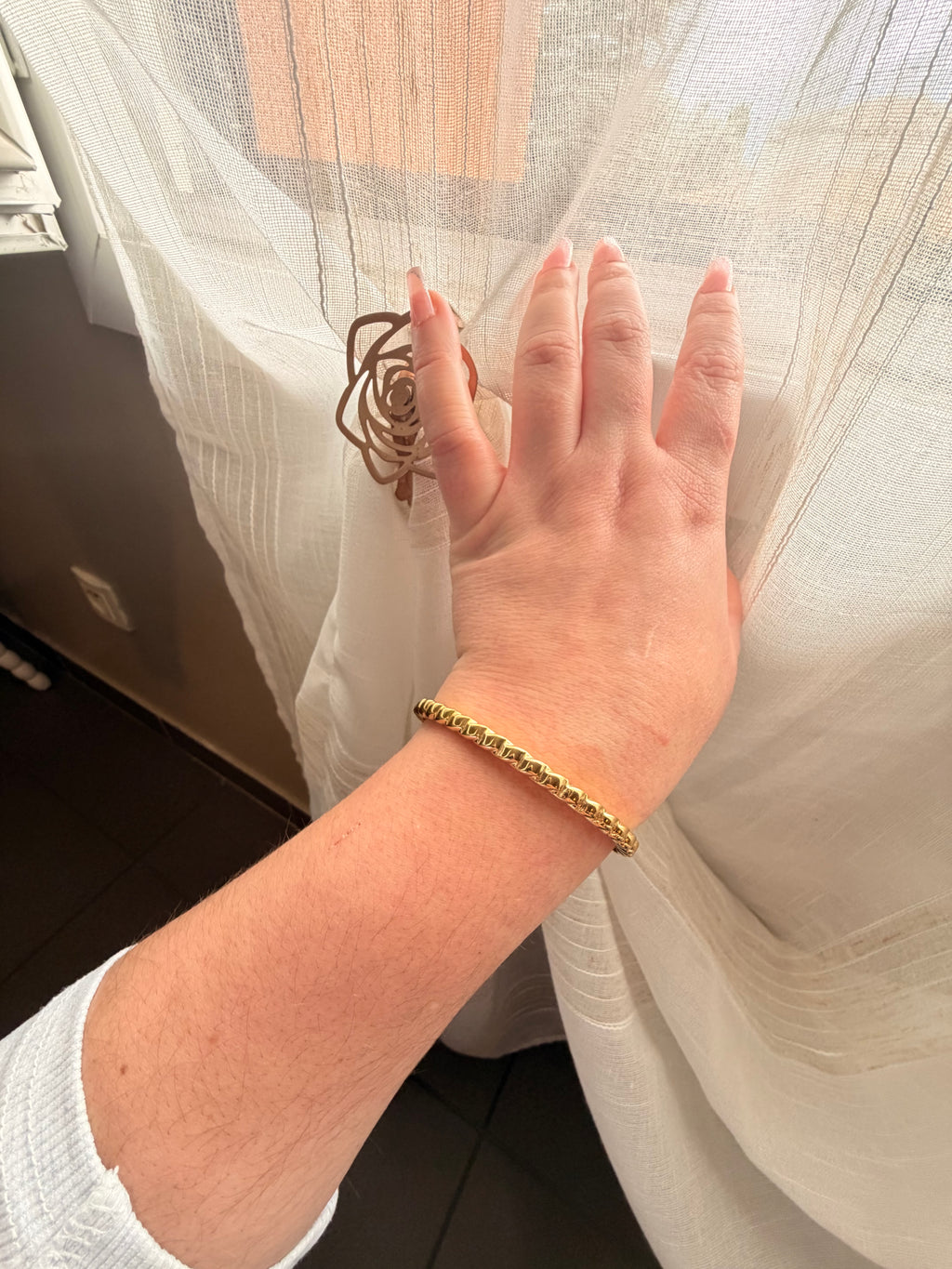 ✨ Bracelet Chaîne Dorée – Élégance Intemporelle ✨