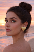✨ Boucles d’oreilles cœur doré quadrillé – acier inoxydable ✨