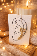 ✨Ear cuff doré strass – Éclat & élégance✨
