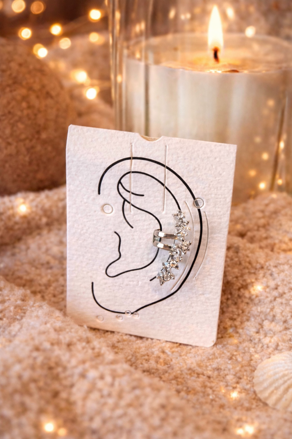 ✨Ear cuff argenté strass – Éclat raffiné✨