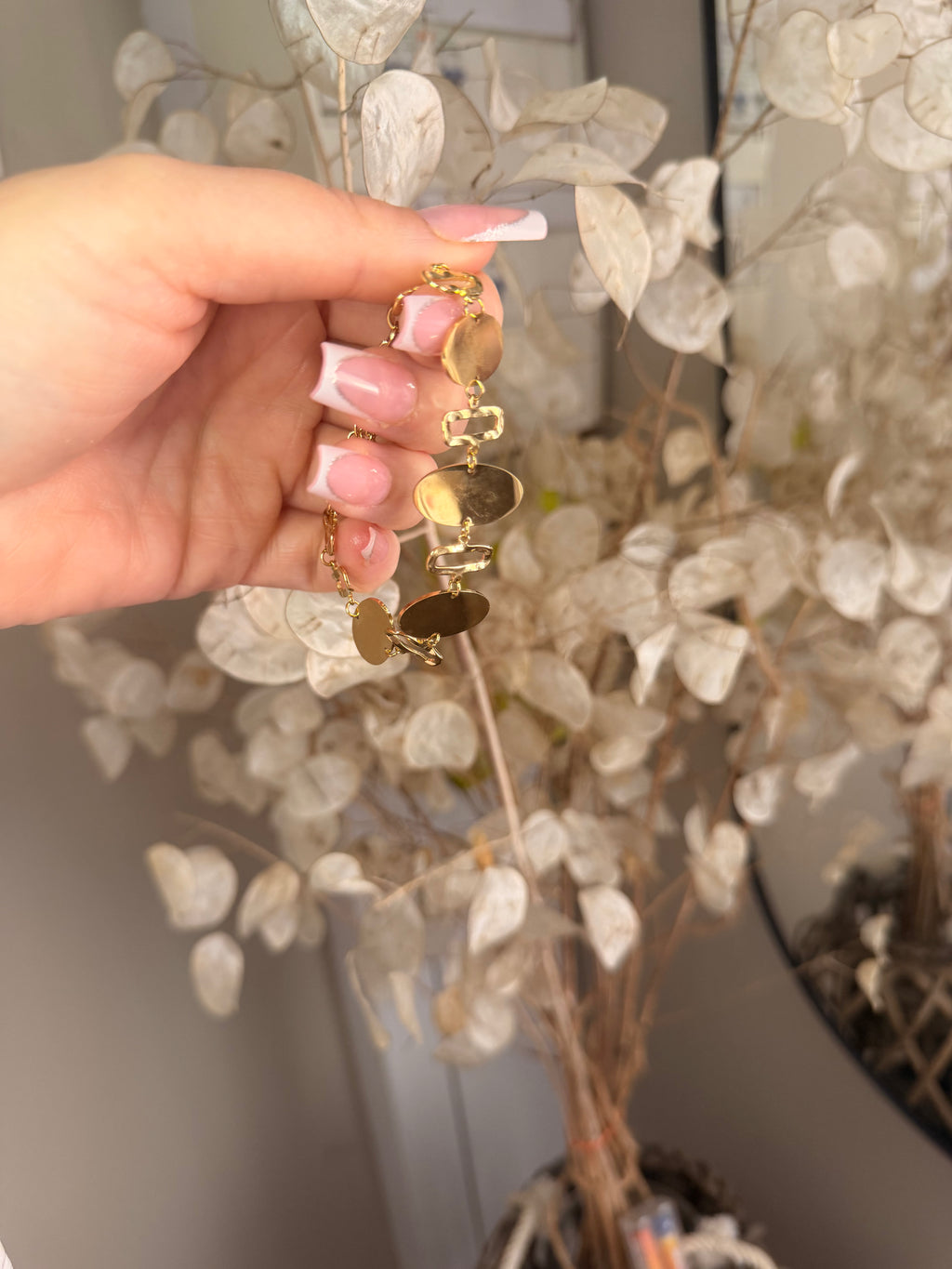 ✨ Bracelet doré maillons design – Tendance & Élégance ✨